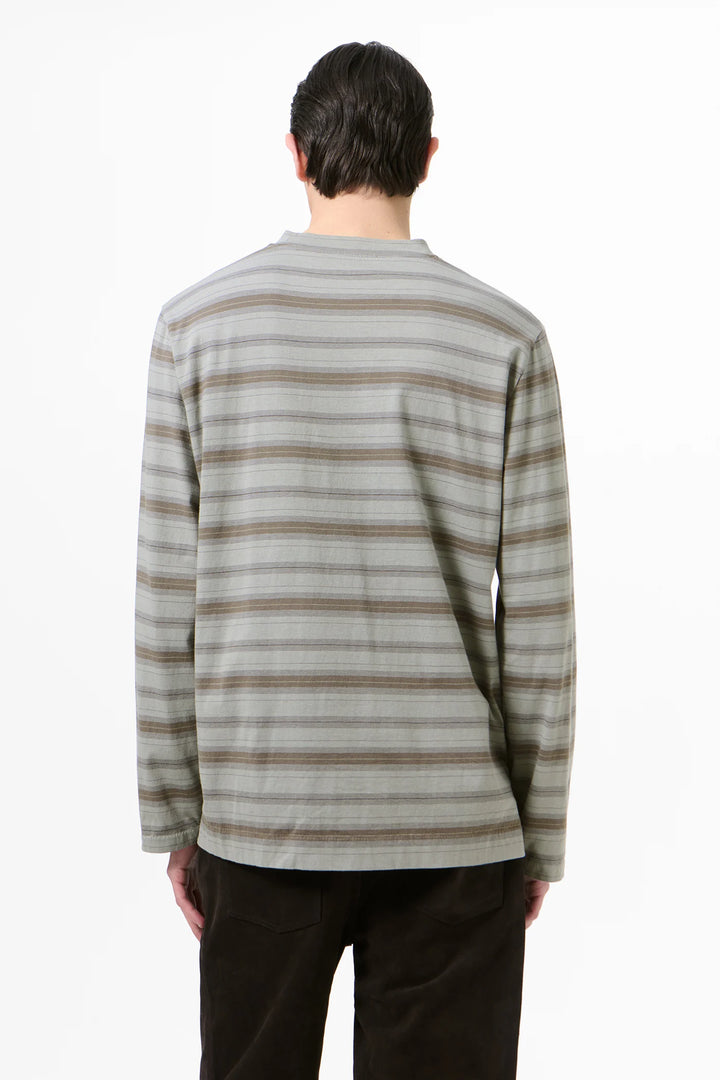 Box Longsleeve