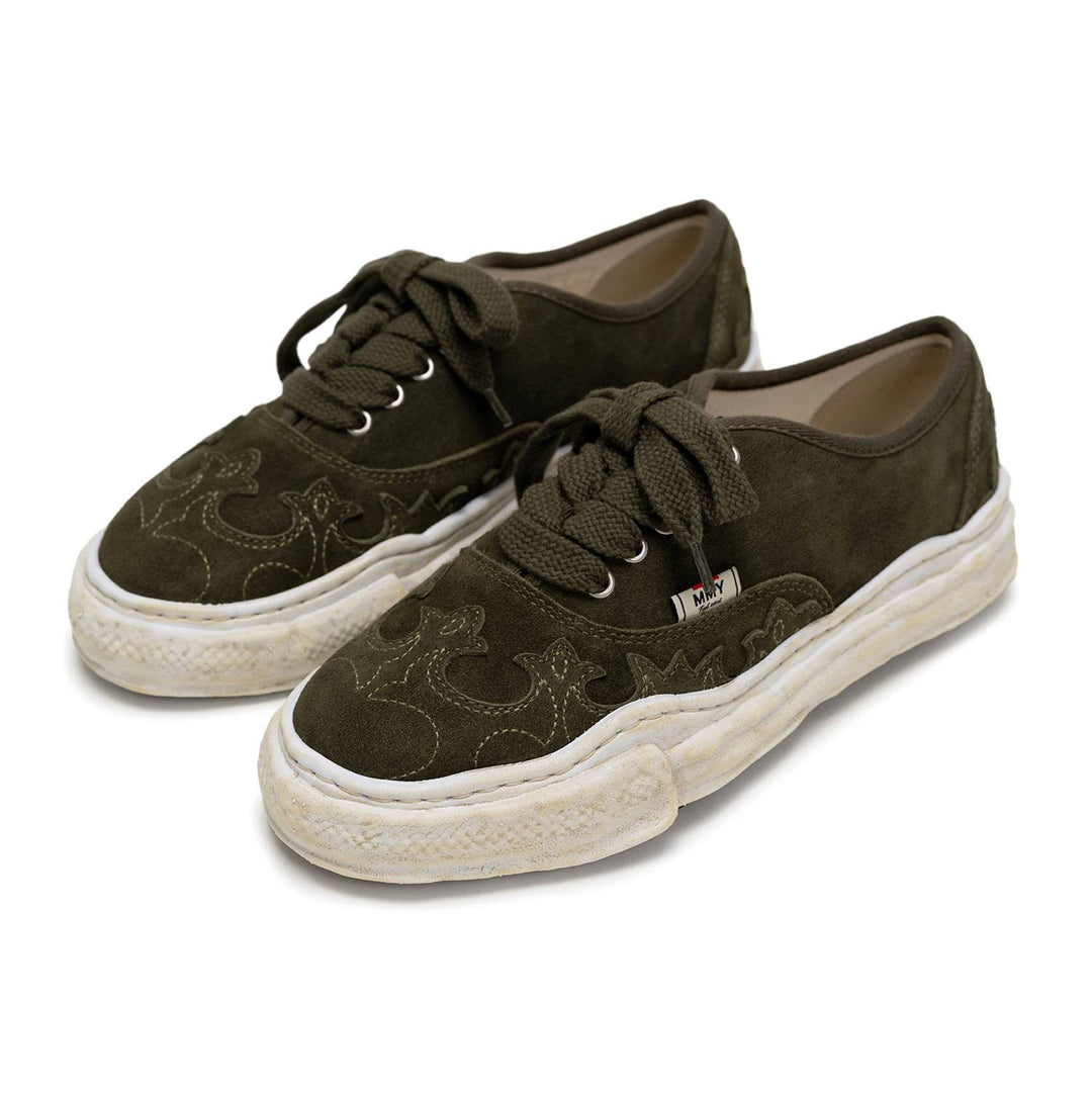"BAKER" OG Sole Western Detail Suede Low-top Sneaker