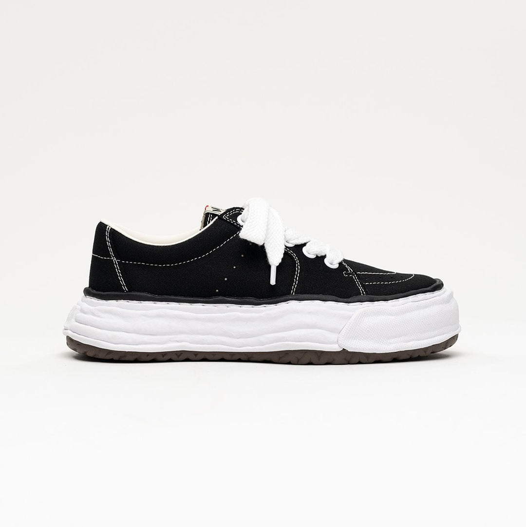 "ERIC" OG Sole Canvas Low-top Sneaker