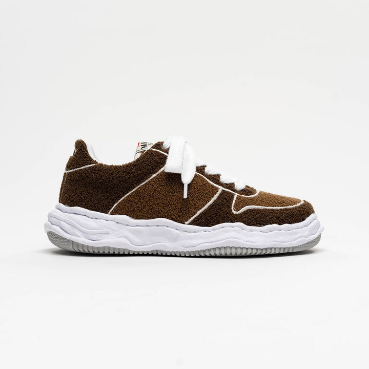 "WAYNE" OG Sole Chenille Embroidey Canvas Low-top Sneaker