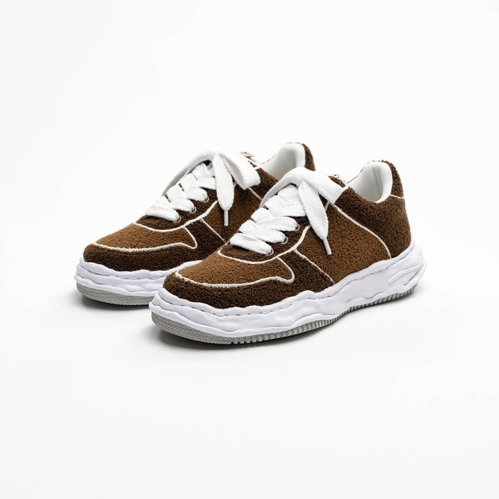 "WAYNE" OG Sole Chenille Embroidey Canvas Low-top Sneaker