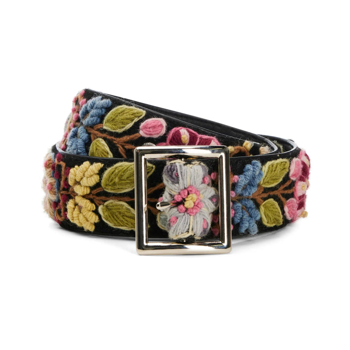 Crochet Floral Belt in Black